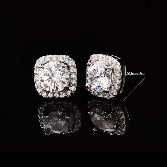Moissanite Stud Earrings (Halo)